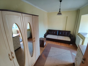 Inchiriez apartament 2 camere decomandate