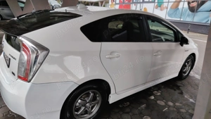 Toyota Prius 3 2012 facelift - imagine 2