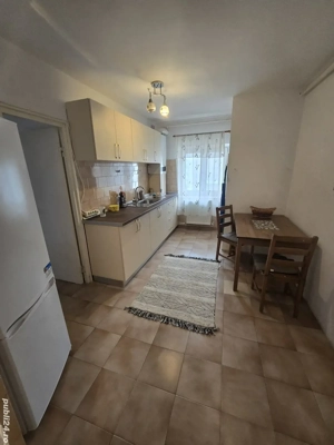 Inchiriez apartament 2 camere, ultra central,  Constanța  - imagine 8