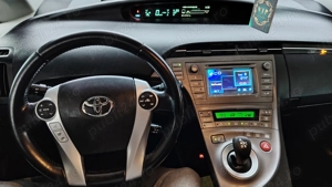 Toyota Prius 3 2012 facelift - imagine 9