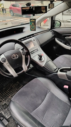 Toyota Prius 3 2012 facelift - imagine 10