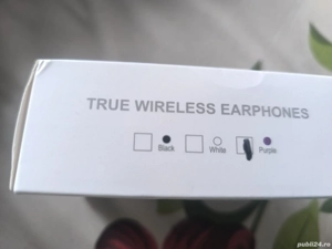 vand căști cu traducere în timp 2025 - imagine 4