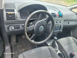 Vand Volkswagen Touran - imagine 3
