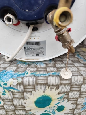 Aparate uz casnic (boiler electric, convector, junker) - imagine 2