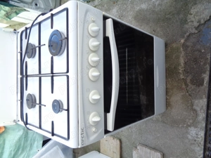 aragaze cu cuptor pe gaz