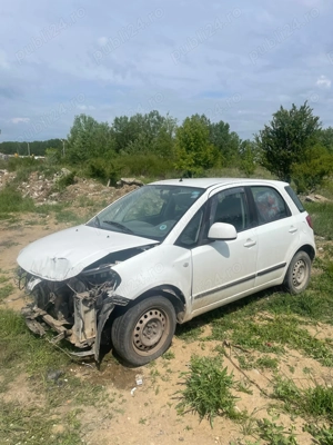vând Suzuki SX4 16 benzină 