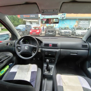 Vand SKODA Octavia Tour - imagine 4