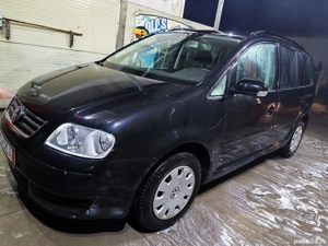 Se vând 2 mașini  VW Touran 1.9 TDI 6 Trepte 2006 + Opel Astra G 2001  1.6 - imagine 2