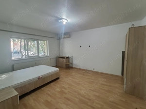 Inchiriez apartament 2 camere, zona Petre Ispirescu, decomandat, parter, loc de parcare