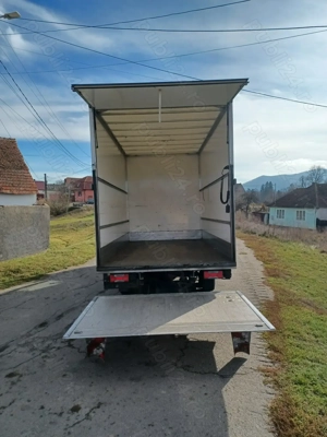 Iveco daily box cu lift