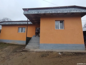 Proprietate cu casa și teren generos