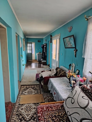 Proprietate cu casa și teren generos - imagine 10