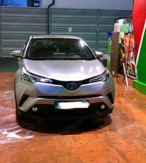 Vând Toyota CHR Hybrid automata