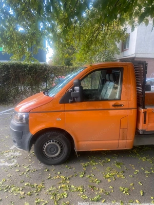 Vând autoutilitară Volkswagen T5