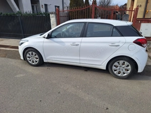 Vând Hyundai i20 din 2018 - imagine 2