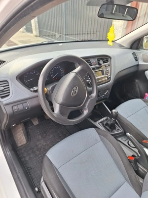 Vând Hyundai i20 din 2018 - imagine 9