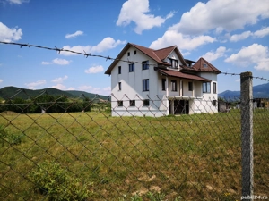Casă P+1+M, 350 mp, teren 70 ari, Livezile, la 9 km de Bistr... - imagine 8