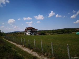 Casă P+1+M, 350 mp, teren 70 ari, Livezile, la 9 km de Bistr... - imagine 4