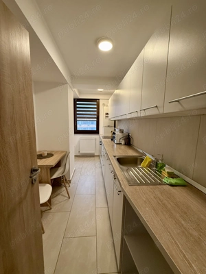 Cazare elegantă în Tătărași   2 camere spațioase, aproape de aeroport, parcare, factură și vouchere - imagine 5