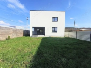 Casă Nouă, Direct  Proprietar , Zona Linistita - imagine 3