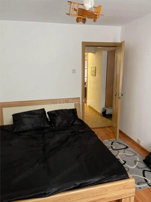 Apartament 3 decomandat, parter,CT - Pelendava - imagine 7