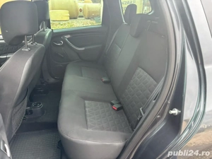 Dacia Duster SUV An 2015 benzina 1600 cm km 173000 carte servis - imagine 10
