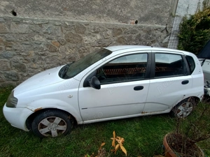 Chevrolet aveo 12 - imagine 3