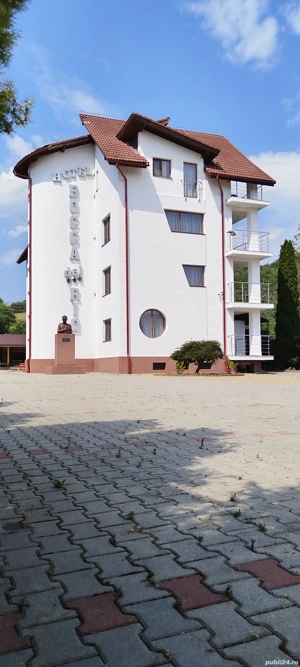 Închiriez pensiune pentru Crăciun 