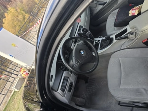 Vând BMW 320i 2006 - imagine 6