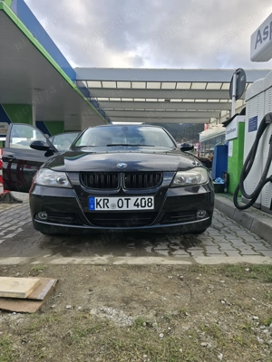 Vând BMW 320i 2006