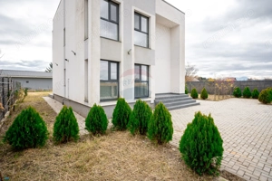 Casă nouă în Stupini: 4 camere, 3 băi și teren generos de 600 mp - imagine 2