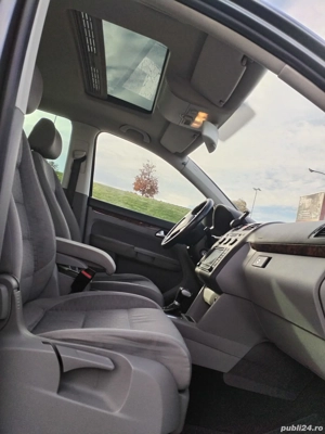 vând Volkswagen Touran  - imagine 7