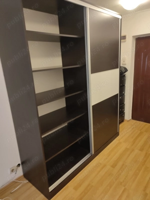 Închiriez garsonieră 