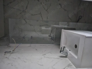 Garsoniera de închiriat 