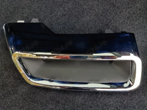 Ornament suport toba pentru PEUGEOT 3008, 5008, 508 partea dreapta spate nou