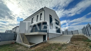 Casa de tip Duplex 4 camere Comision 0% teren liber 230 pivnita Sibiu 
