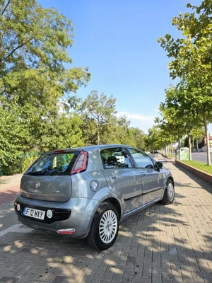 Fiat Punto Evo 2011 Benzina 1.2 - imagine 3