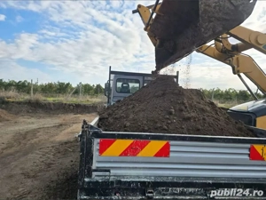 Pamant negru vegetal.