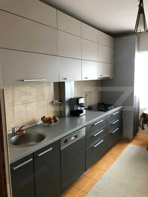 Apartament cu 3 camere, 74 mp, zona Metro - imagine 4