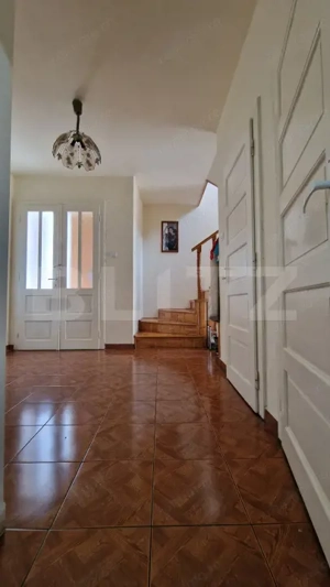 O casă cu poveste și structură solidă, în centrul  Lugojului - imagine 5