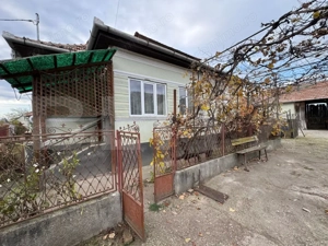 Casă individuală, 3 camere, curte generoasă – Leorinț, județul Alba