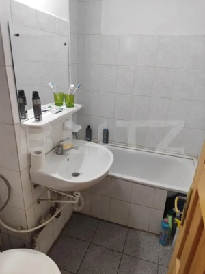 Apartament 3 camere, 47 mp, zona Pacurari - imagine 3