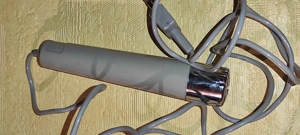 - Microfon vintage SANYO  cel din poxe lungime 12 cm - - pret fix 80 ron -