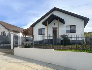 Casă individuală pe un nivel, cu garaj, zona Sannicoara - imagine 2