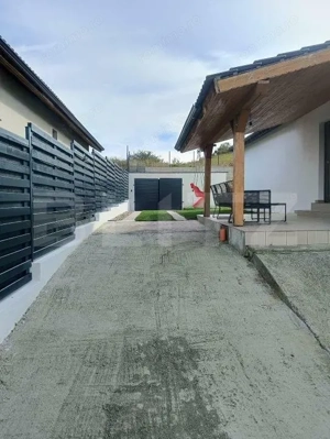 Casă individuală pe un nivel, cu garaj, zona Sannicoara - imagine 8