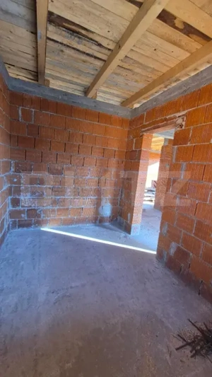 Casa la rosu, 4 camere, 145,31 mp utili, 715 mp teren, zona Martinesti - imagine 8