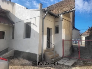 Casa individuala si curte de 480 mp zona Piata Cluj - imagine 12