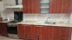 2 CASE  275 mp PLOIESTI ,renovate 2022 - imagine 18