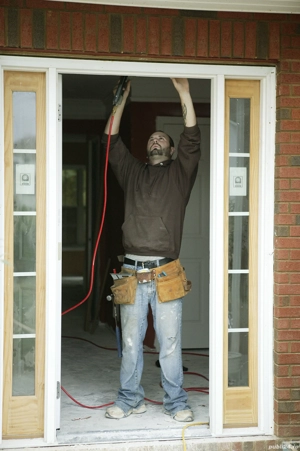 Apa ,canalizare , electrice,mentenanță rezidențiale . 