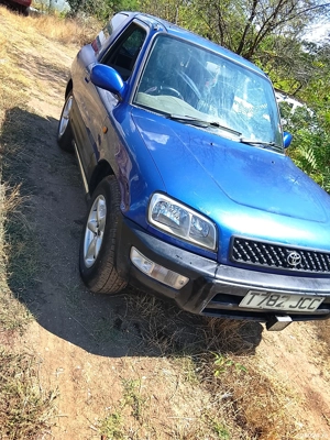 Toyota RAV4 2.0 4x4 - imagine 3